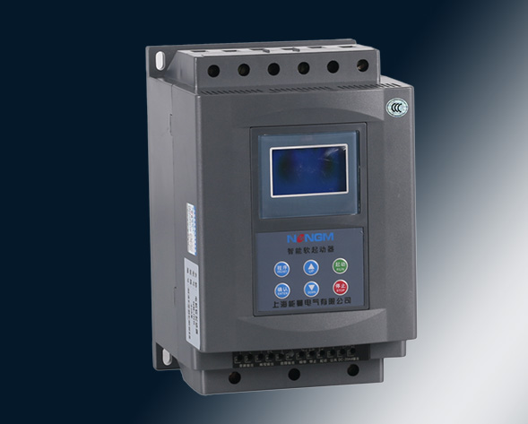 NMJR6中文顯示電機(jī)軟啟動(dòng)器采用智能化液晶中文控制；以單片機(jī)為智能中心，可控硅模塊為執(zhí)行元件對(duì)電動(dòng)機(jī)進(jìn)行全自動(dòng)控制。它適用各種負(fù)載的鼠籠型異步電動(dòng)機(jī)控制，使電…